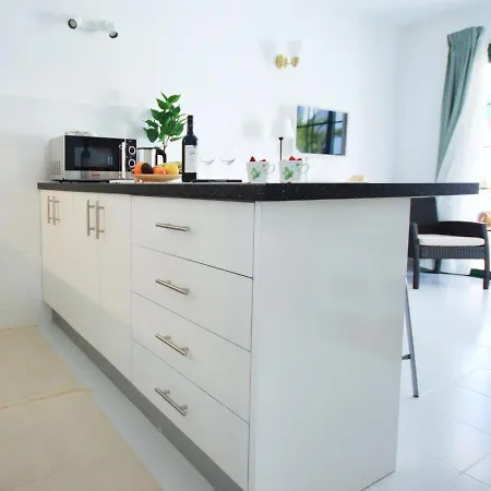 Luz, Calma Y Sabor Manriqueno En Matagorda Lägenhet *